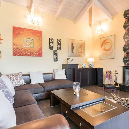 Villa Ambassador *